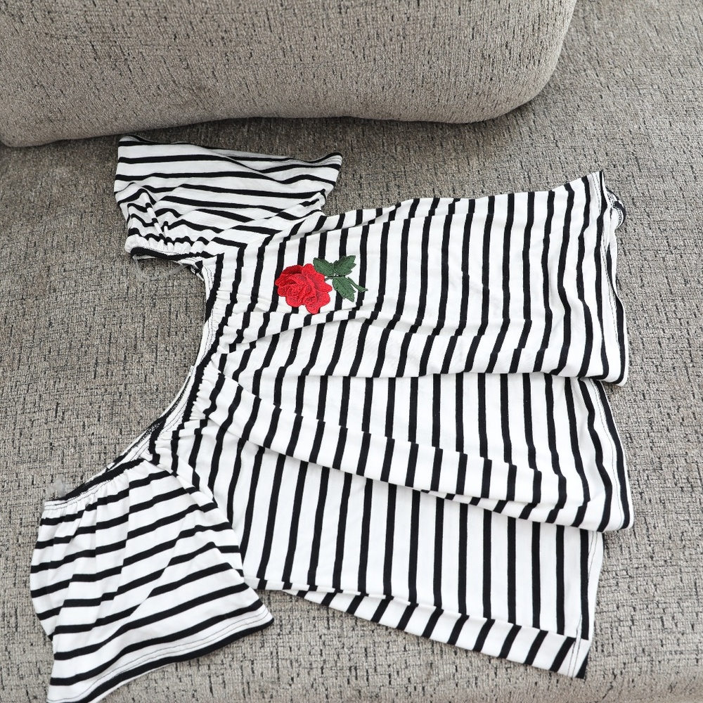 Black And White Striped Top W/ Embroidered Rose S